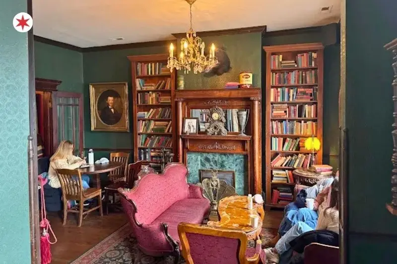 Creaky Floors, Velvet Chairs, and Abe Lincoln: Chicago’s Most Timeless Cafe