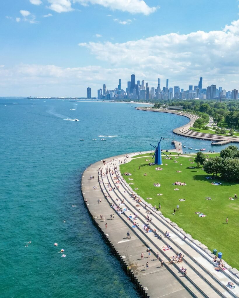 Chicago lakefront trail