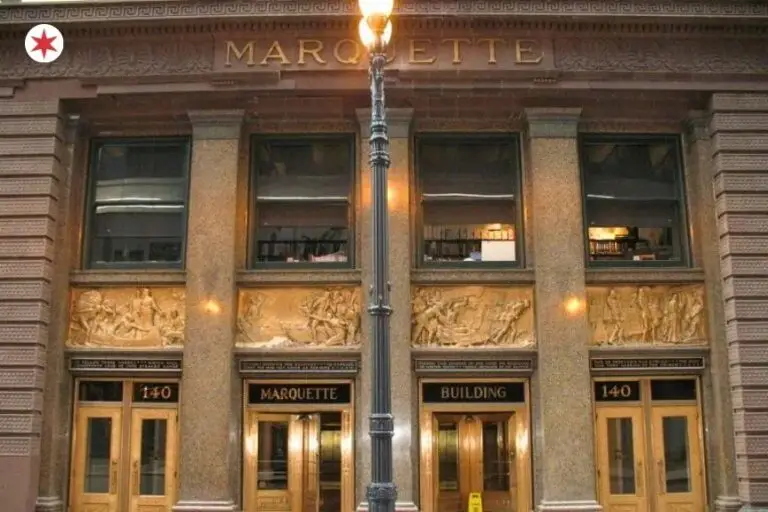 10 Hidden Architectural Details Chicago Locals Walk Past Every Day (But Tourists Never Notice)