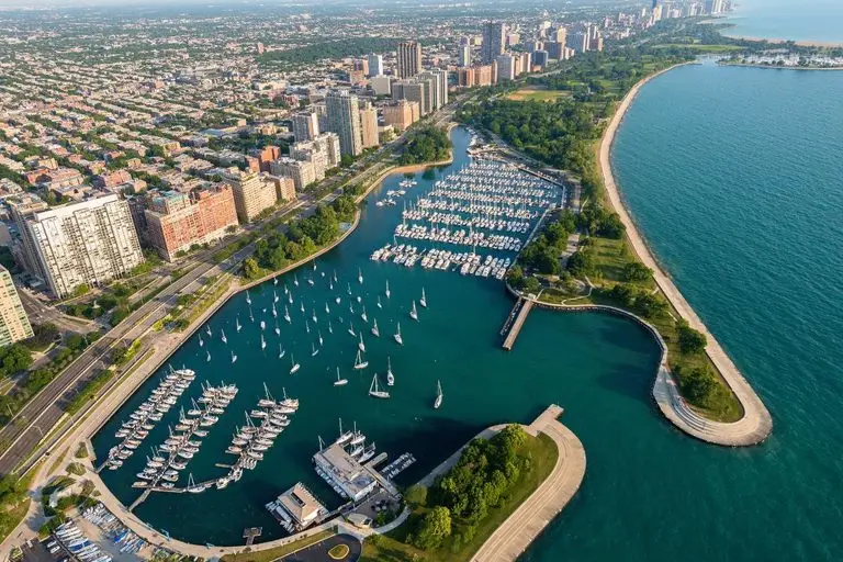 Chicago’s Lakeview 60657 Named 6th Hottest US Moving Destination